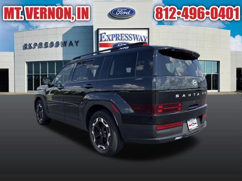 Used 2026 Hyundai Santa Fe SEL FWD image 8
