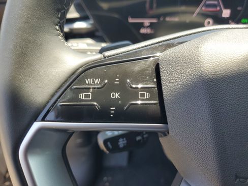 Used 2025 Audi Q5 Premium w/ Convenience Package AWD/4WD image 23
