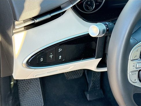 Used 2024 Genesis GV70 2.5T image 11