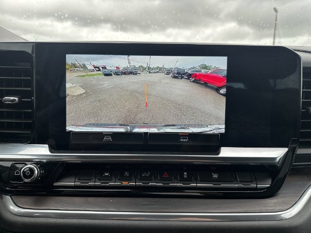 Used 2025 GMC Sierra 1500 SLT AWD/4WD image 32