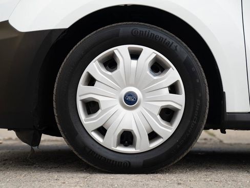 Used 2022 Ford Transit Connect XL image 9