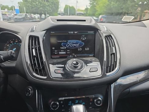 Used 2014 Ford Escape Titanium AWD/4WD image 16