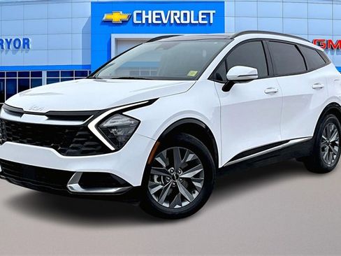 Used 2023 Kia Sportage SX image 3