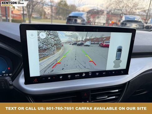 Used 2025 Ford Escape Platinum image 28