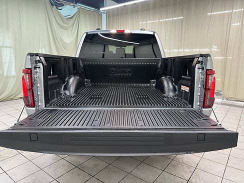 Used 2024 Ford F150 XLT AWD/4WD image 8