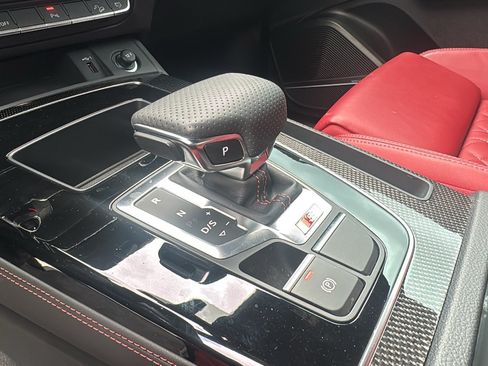 Used 2024 Audi SQ5 Premium Plus w/ Premium Plus Package AWD/4WD image 21