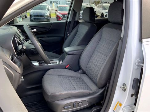 Used 2023 Chevrolet Equinox LT w/ LPO, Floor Liner Package image 8