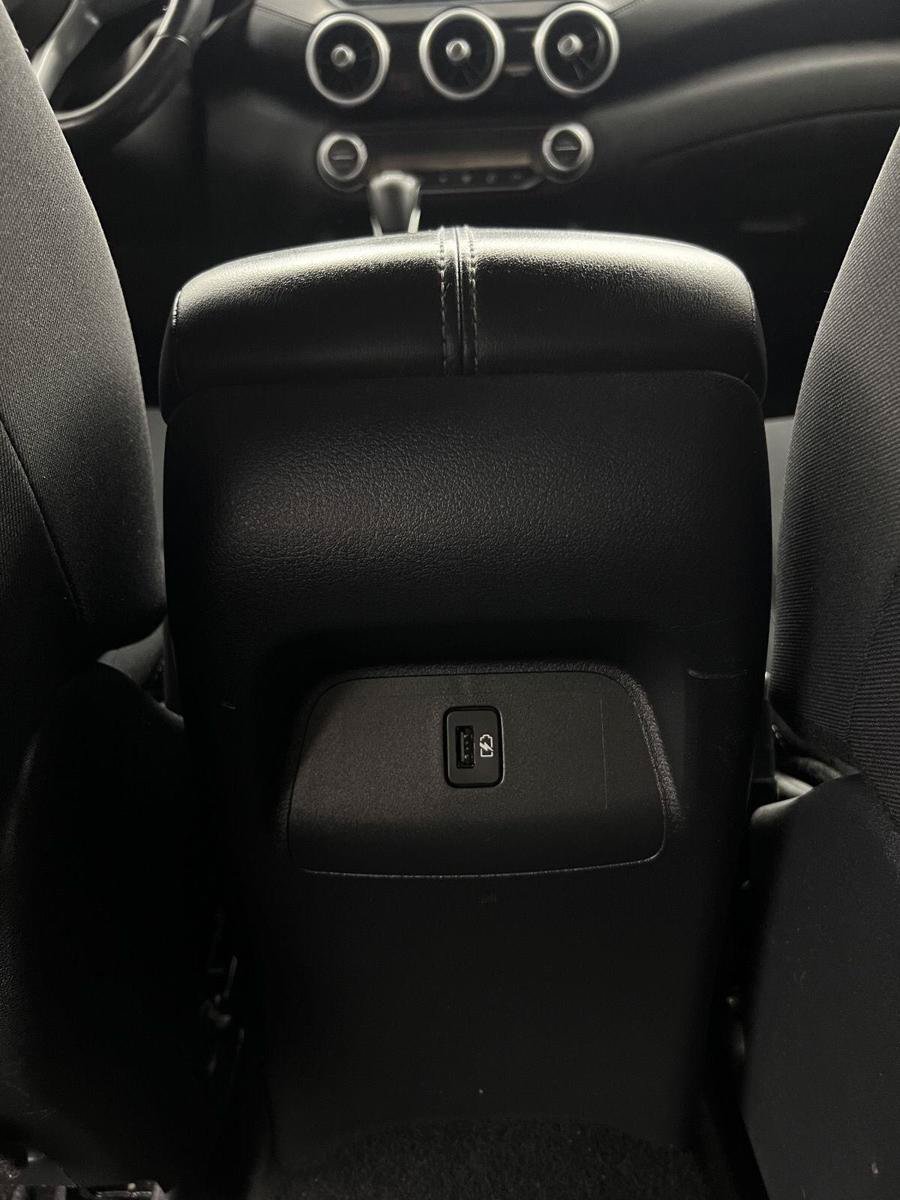 Used 2020 Nissan Sentra SV FWD image 17