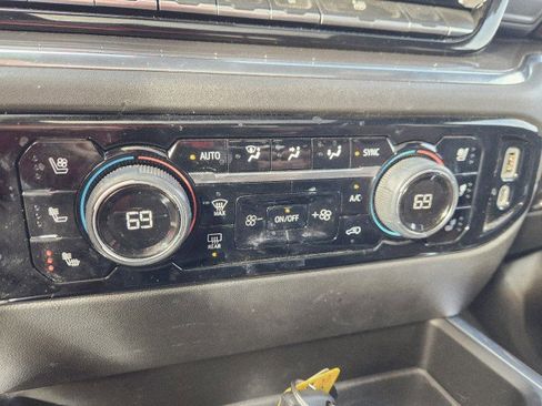 Used 2023 Chevrolet Silverado 1500 High Country w/ High Country Premium Package image 50