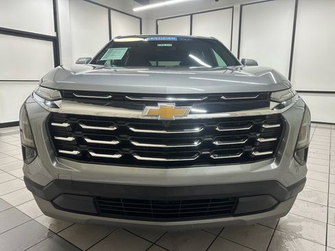 Certified 2025 Chevrolet Equinox LT image 11