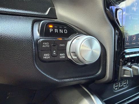 Used 2020 RAM 1500 Laramie w/ Sport Appearance Package AWD/4WD image 35