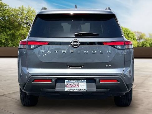 Certified 2024 Nissan Pathfinder SV FWD image 5