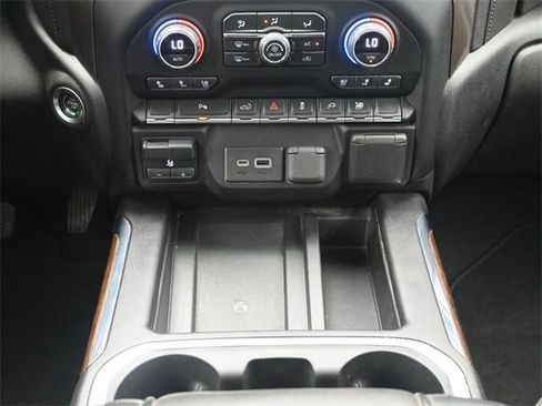 Used 2022 Chevrolet Silverado 1500 High Country w/ LPO, Dark Essentials Package image 25