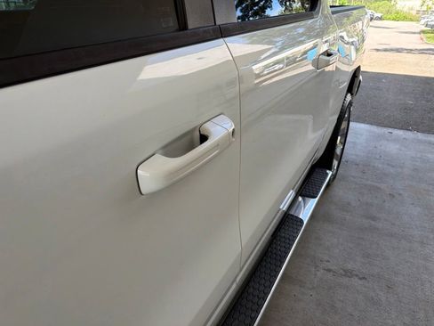 Used 2019 RAM 1500 Big Horn RWD image 19