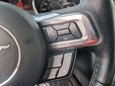 Used 2017 Ford Mustang GT Premium image 17