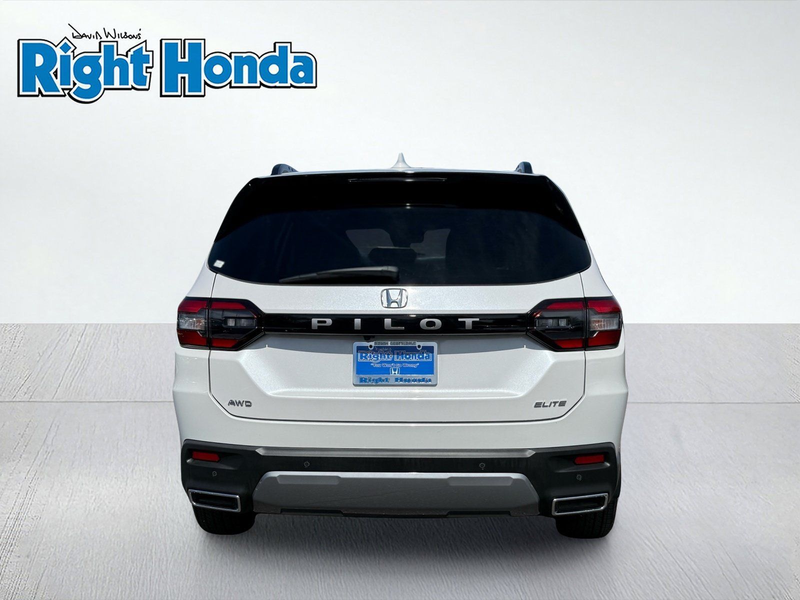 Used 2026 Honda Pilot Elite image 7