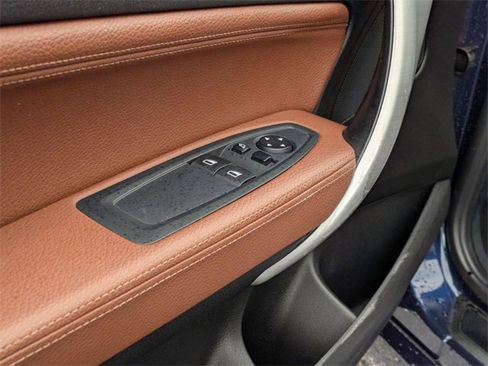 Used 2017 BMW 230i Coupe image 10