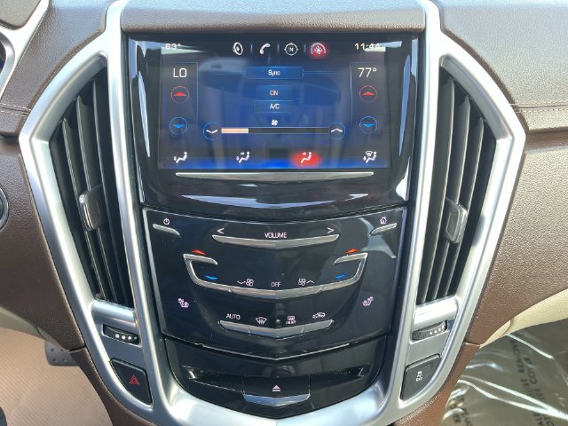 Used 2015 Cadillac SRX Luxury w/ Driver Awareness Package AWD/4WD image 26