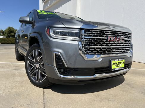 Used 2022 GMC Acadia Denali w/ Denali Ultimate Package image 4