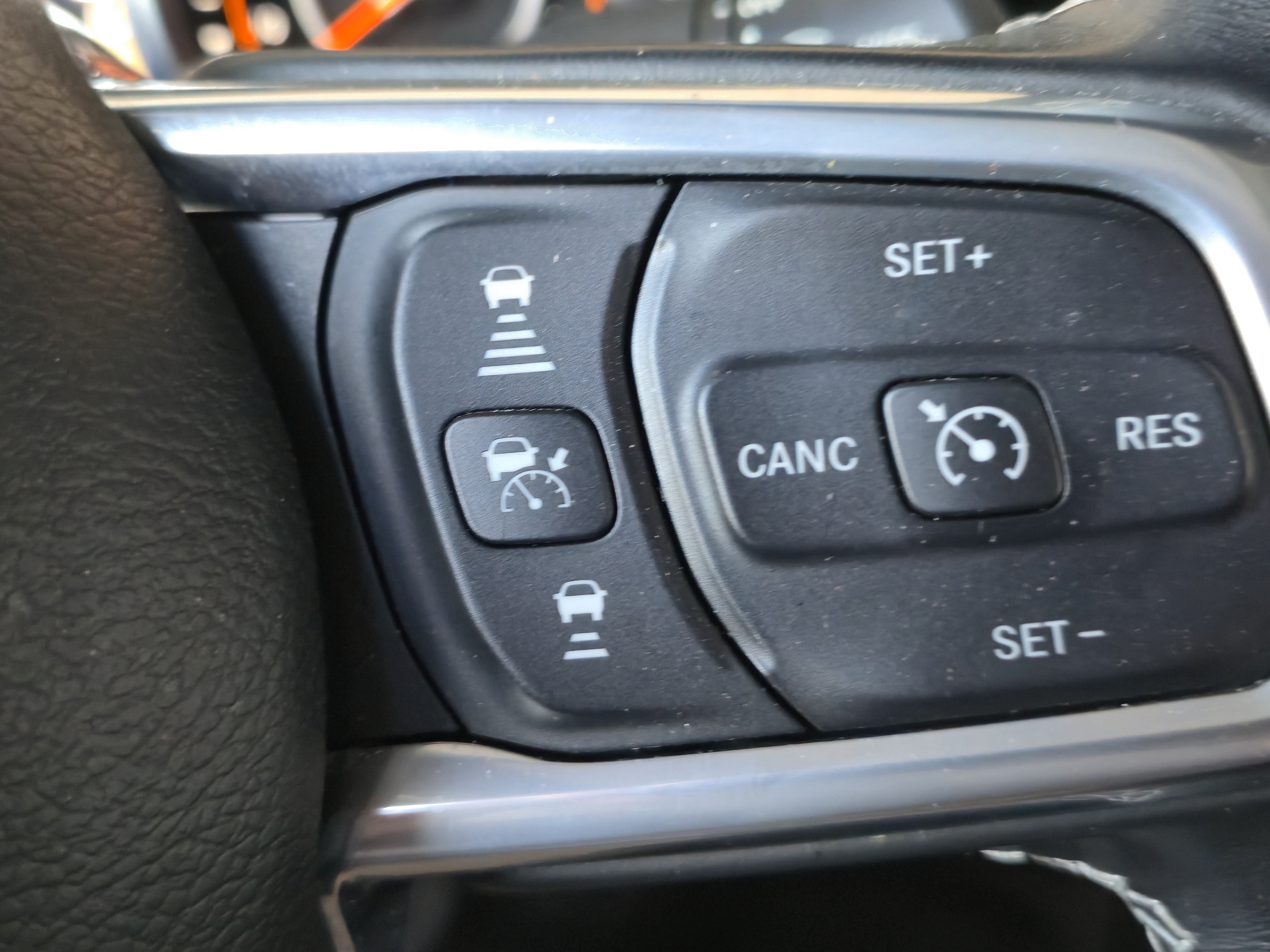 Used 2021 Jeep Wrangler Unlimited Sahara AWD/4WD image 15