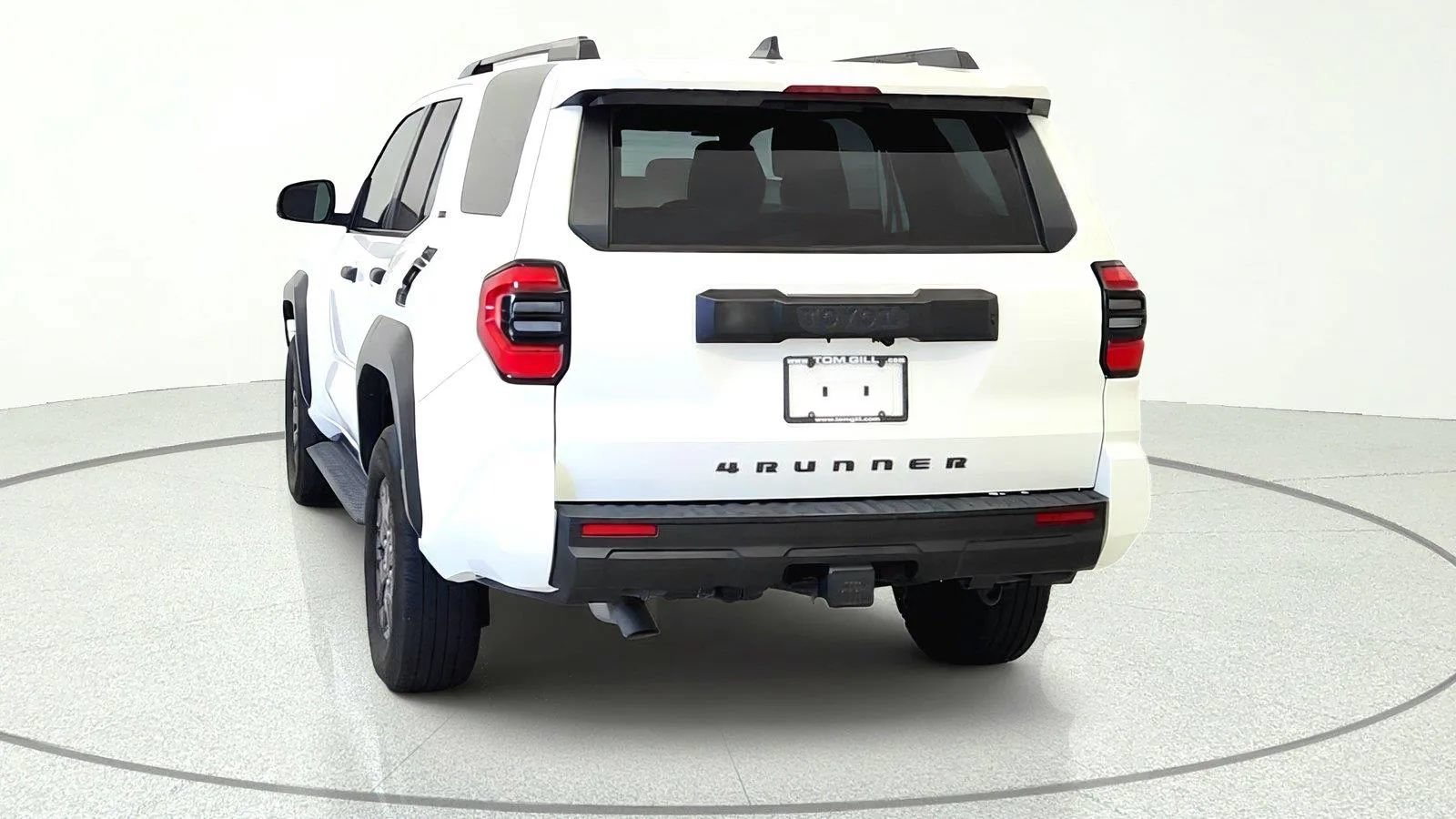 Used 2025 Toyota 4Runner SR5 AWD/4WD image 7
