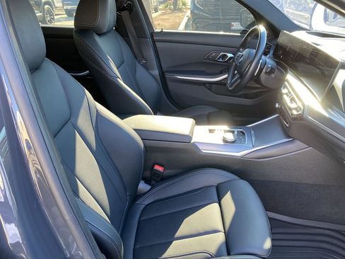 Used 2024 BMW 330i 330i w/ M Sport Package image 29