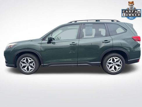 Used 2022 Subaru Forester Premium AWD/4WD image 6