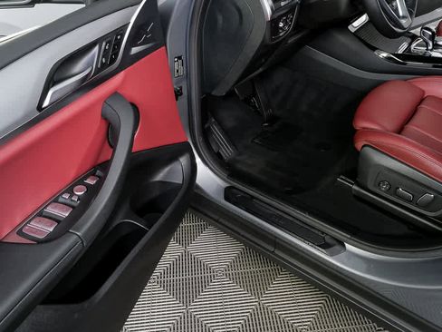 Used 2024 BMW X3 sDrive30i image 7