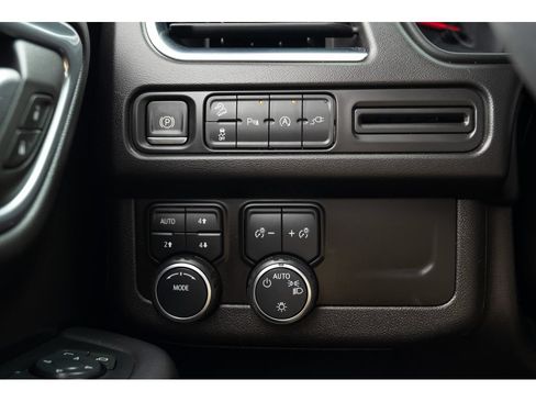 Used 2021 Chevrolet Tahoe Z71 AWD/4WD image 30