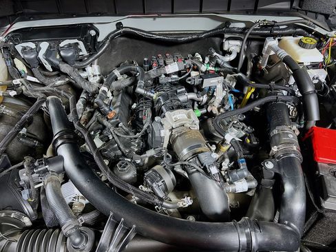 Used 2023 Ford Bronco Wildtrak AWD/4WD image 25