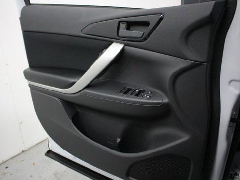 New 2026 Mitsubishi Eclipse Cross ES image 15