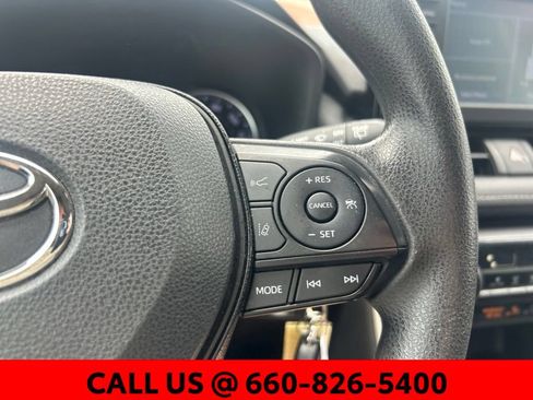 Used 2020 Toyota RAV4 LE w/ All Weather Liner Package AWD/4WD image 11