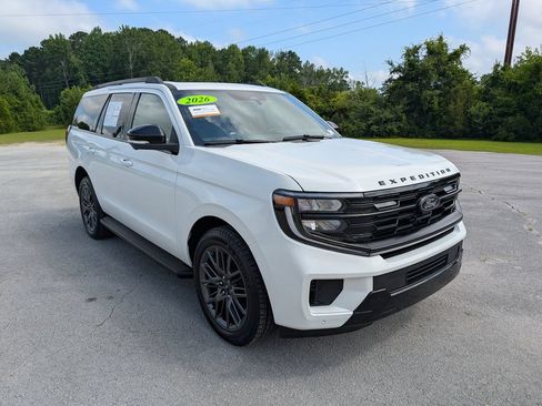 Certified 2026 Ford Expedition Platinum w/ Stealth Appearance Package AWD/4WD image 1