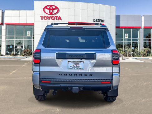New 2026 Toyota 4Runner SR5 AWD/4WD image 6