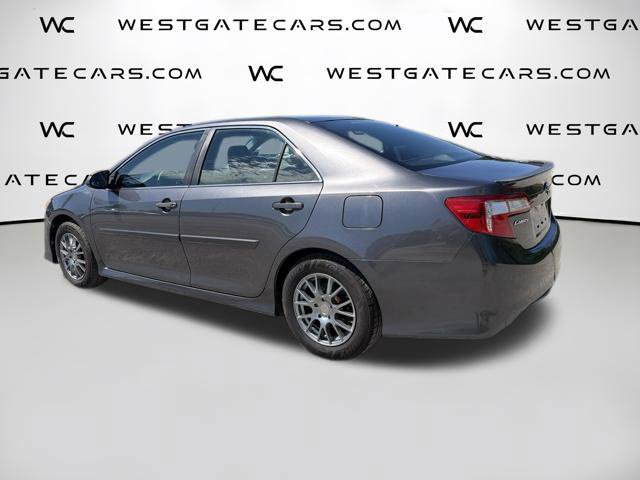Used 2014 Toyota Camry SE FWD image 10