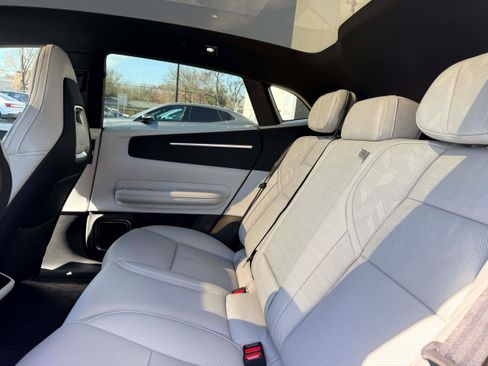 New 2026 Polestar Polestar 4 Long Range Dual Motor Pilot Pl image 17