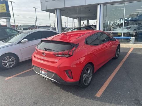 Used 2020 Hyundai Veloster 2.0 image 5
