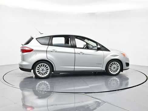 Used 2016 Ford C-MAX SE w/ Equipment Group 201A FWD image 2
