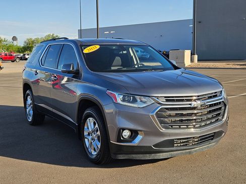 Certified 2021 Chevrolet Traverse LT FWD image 7