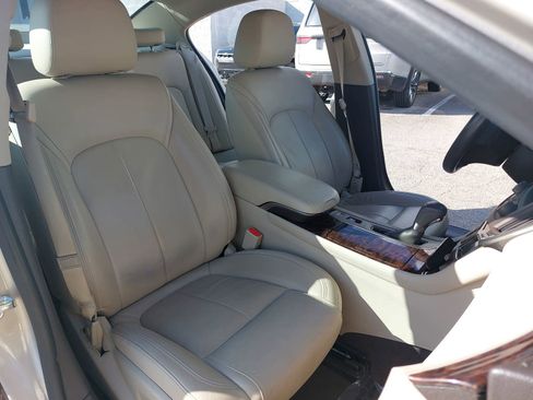 Used 2015 Buick LaCrosse Leather image 10