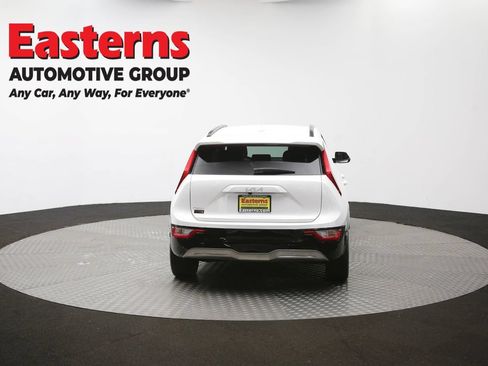 Used 2023 Kia Niro Wind w/ Wind Preserve Package FWD image 36