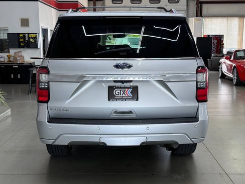 Used 2019 Ford Expedition Platinum AWD/4WD image 3