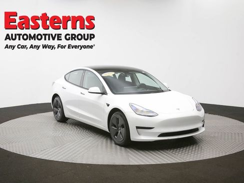 Used 2023 Tesla Model 3 Standard Range image 62