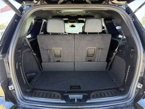 Used 2021 Dodge Durango R/T w/ Blacktop Package image 32