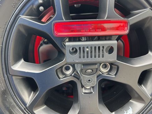 Used 2020 Jeep Wrangler Willys image 22