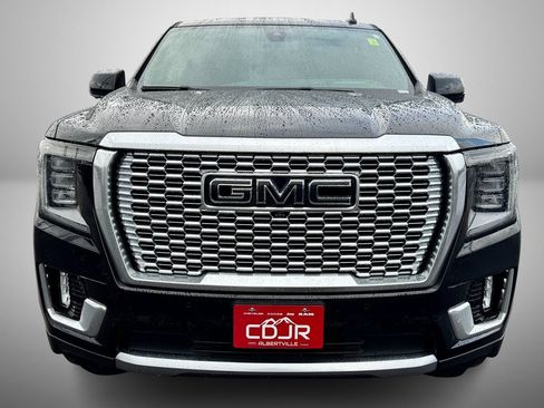 Used 2022 GMC Yukon Denali w/ Max Trailering Package image 11