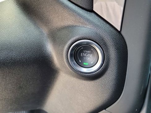 New 2025 GMC Sierra 2500 Pro image 17