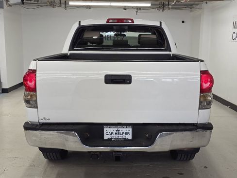 Used 2009 Toyota Tundra 4x4 CrewMax image 12