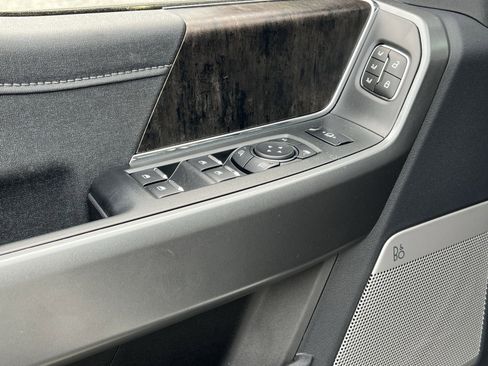 New 2026 Ford F250 Lariat w/ Black Appearance Package image 15