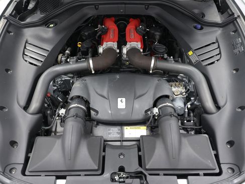 Used 2015 Ferrari California T RWD image 95
